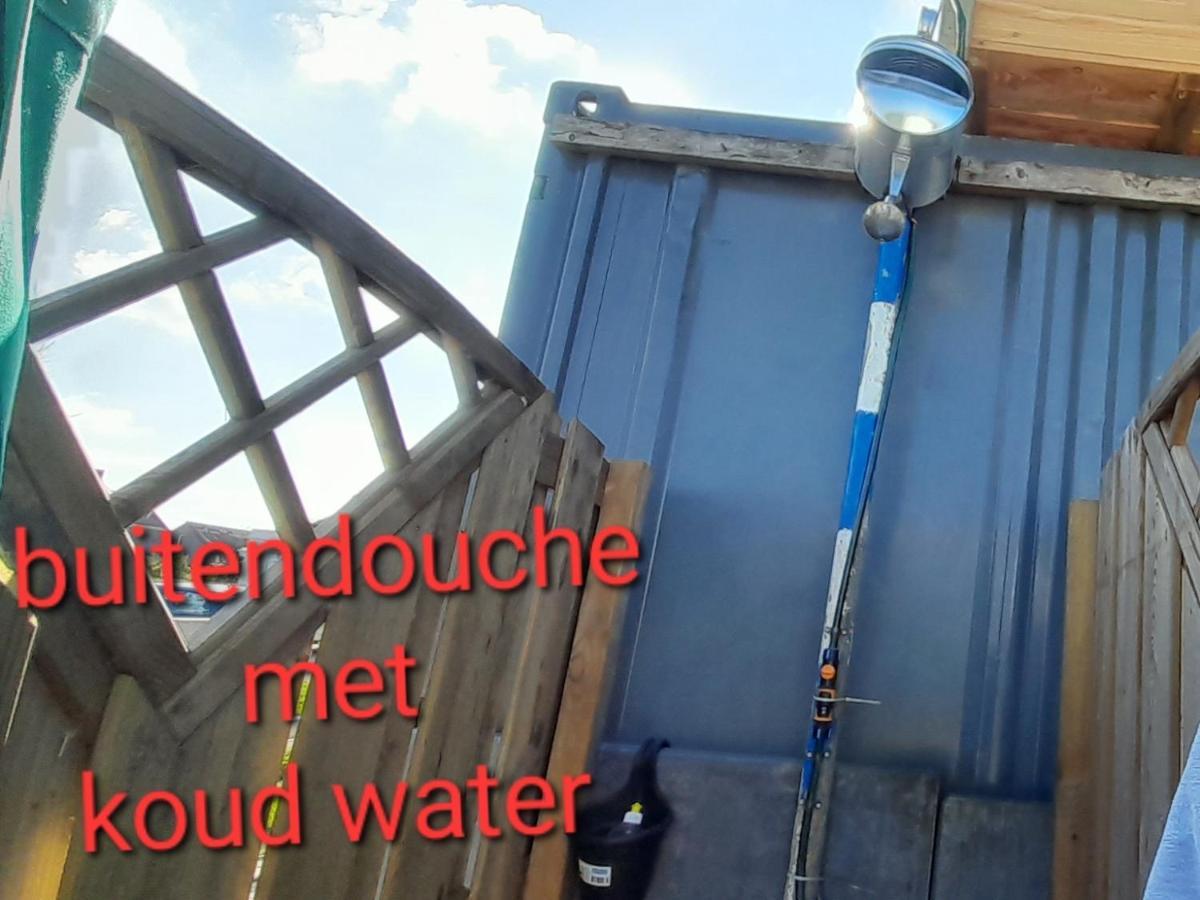 De Huifkar, Trekkershut Bij Sneek Hotel Hommerts Bagian luar foto